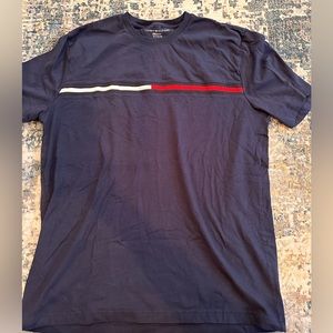 Tommy Hilfiger logo tee shirt